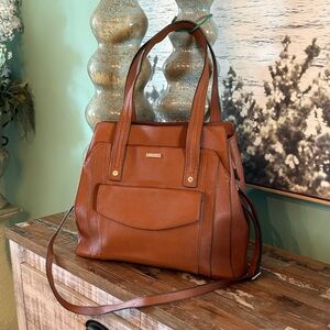 Danier Tan Leather Shoulder Bag like new condition